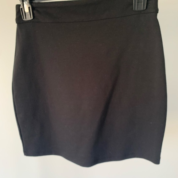 NWOT Silence + Noise skirt - Picture 4 of 4